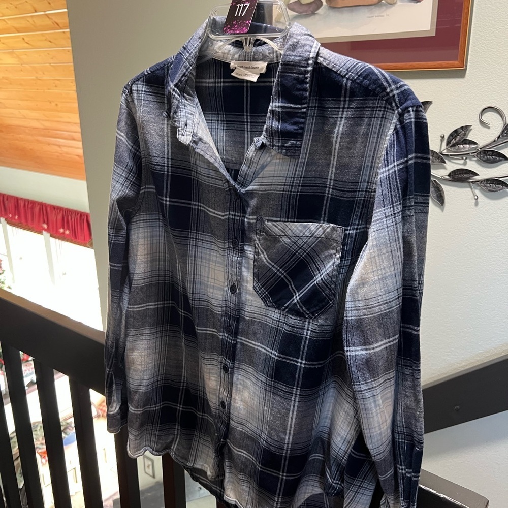 beachlunchlounge Navy and White Plaid Shirt #117